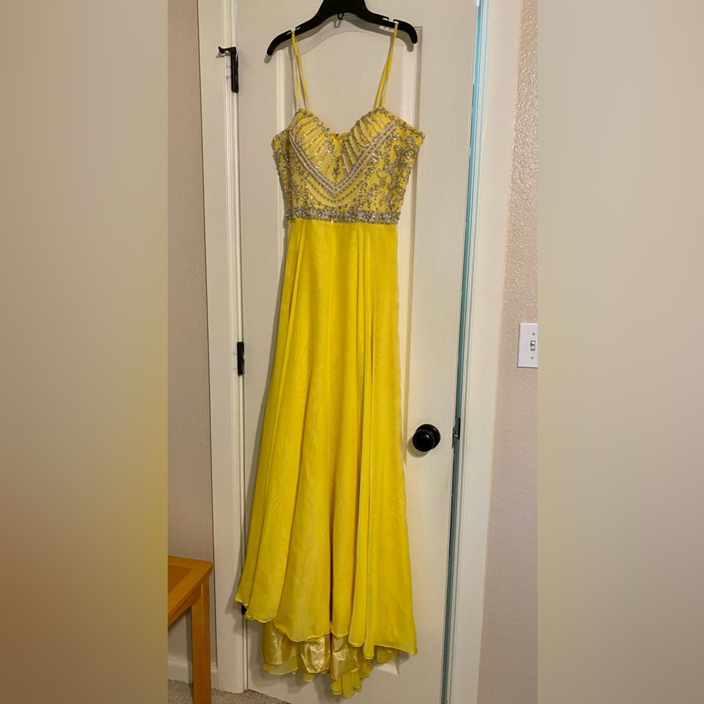 Sherri Hill Yellow Prom Dress Size 8